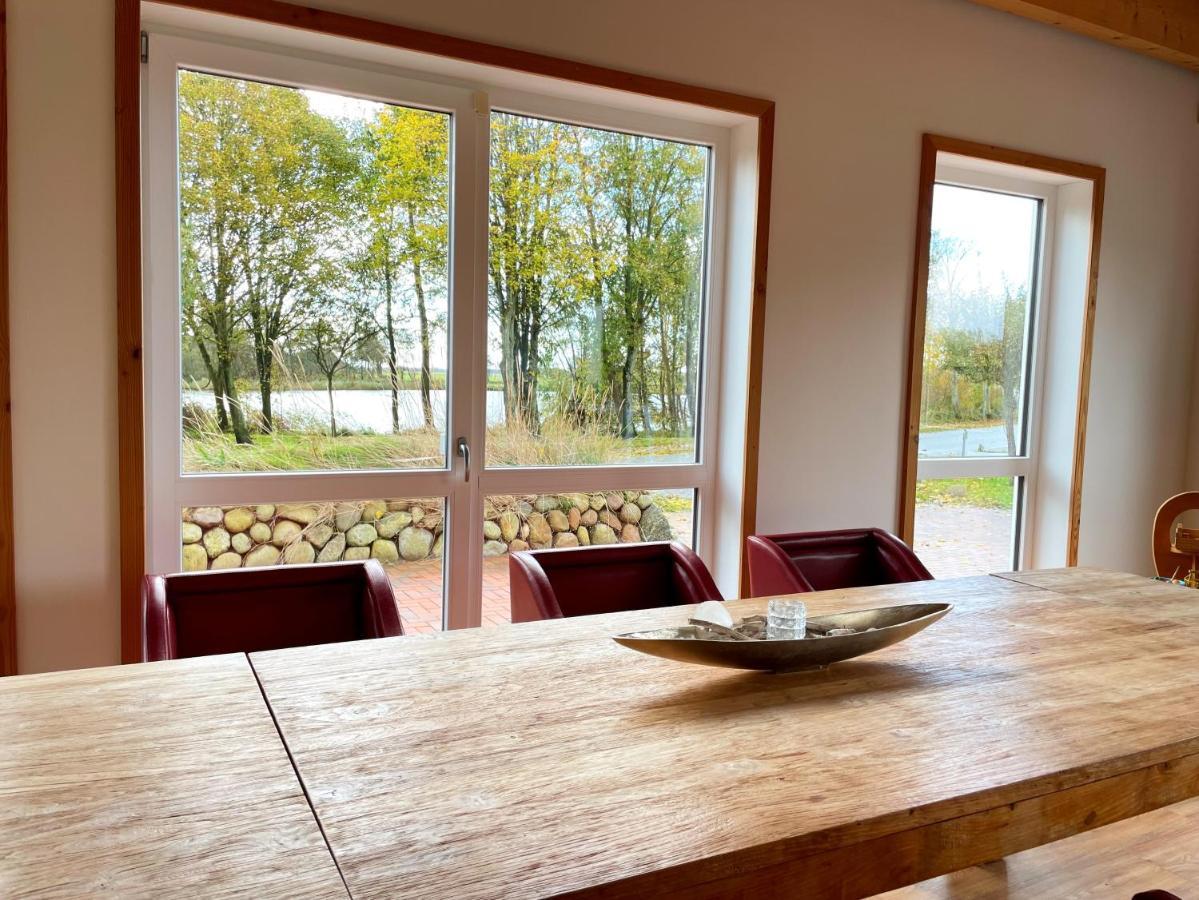 Haus Zwischen Den Wehlen Bei Buesum, 16 Personen Villa Westerdeichstrich Exteriör bild